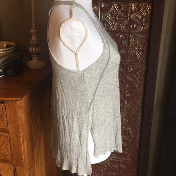 Threads studio tank - Picture 3 of 8